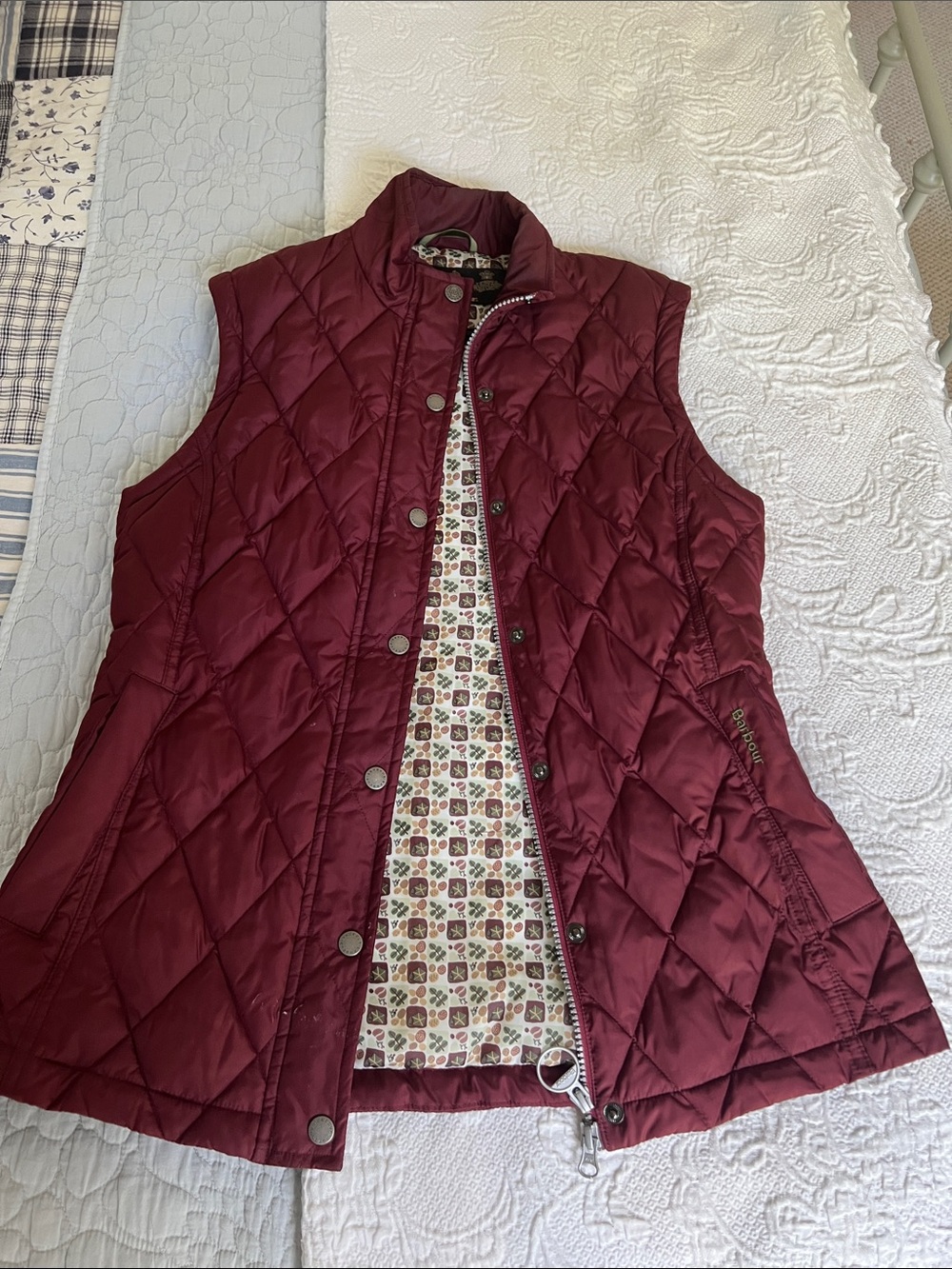 Barbour vest 6 burgundy